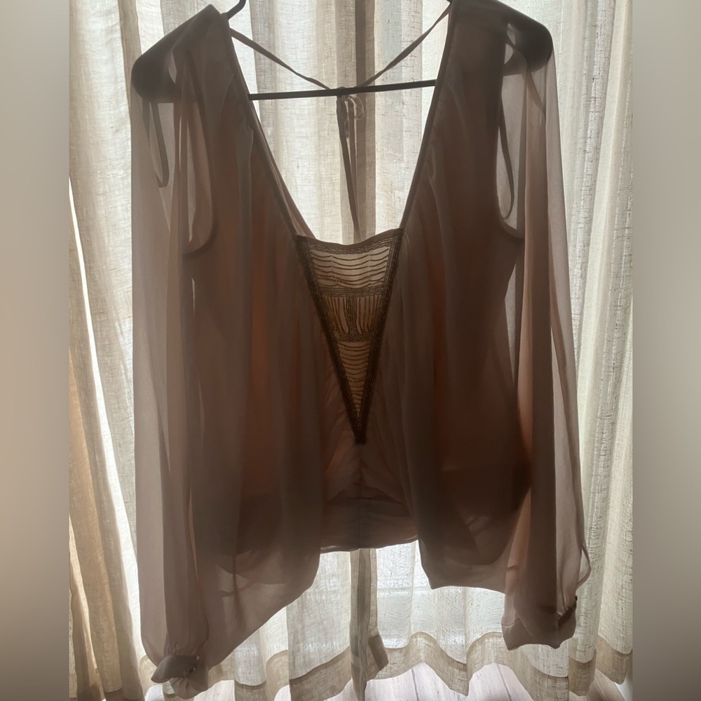 Guess by Marciano Macadamia mesh sheer beaded nude ruched balloon top S